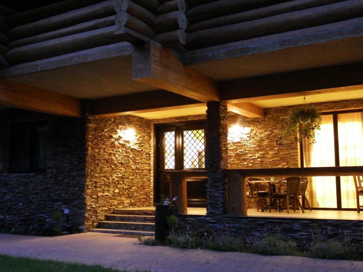 Отель Casa Din Vale Sacuieu Экстерьер фото