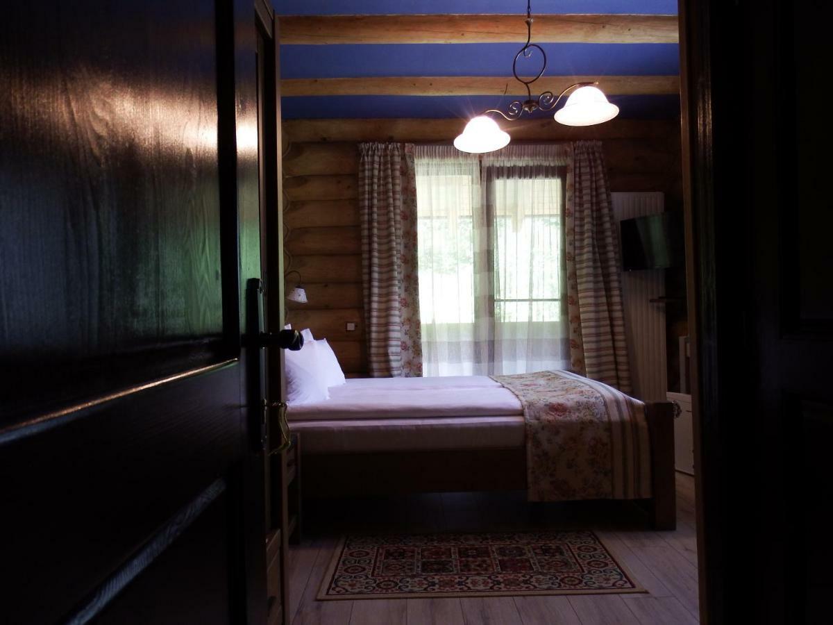 Отель Casa Din Vale Sacuieu Экстерьер фото