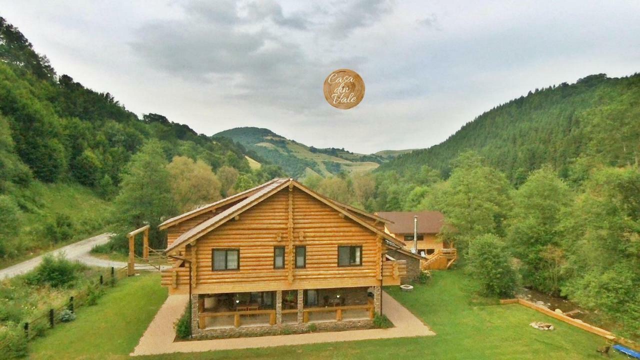 Отель Casa Din Vale Sacuieu Экстерьер фото