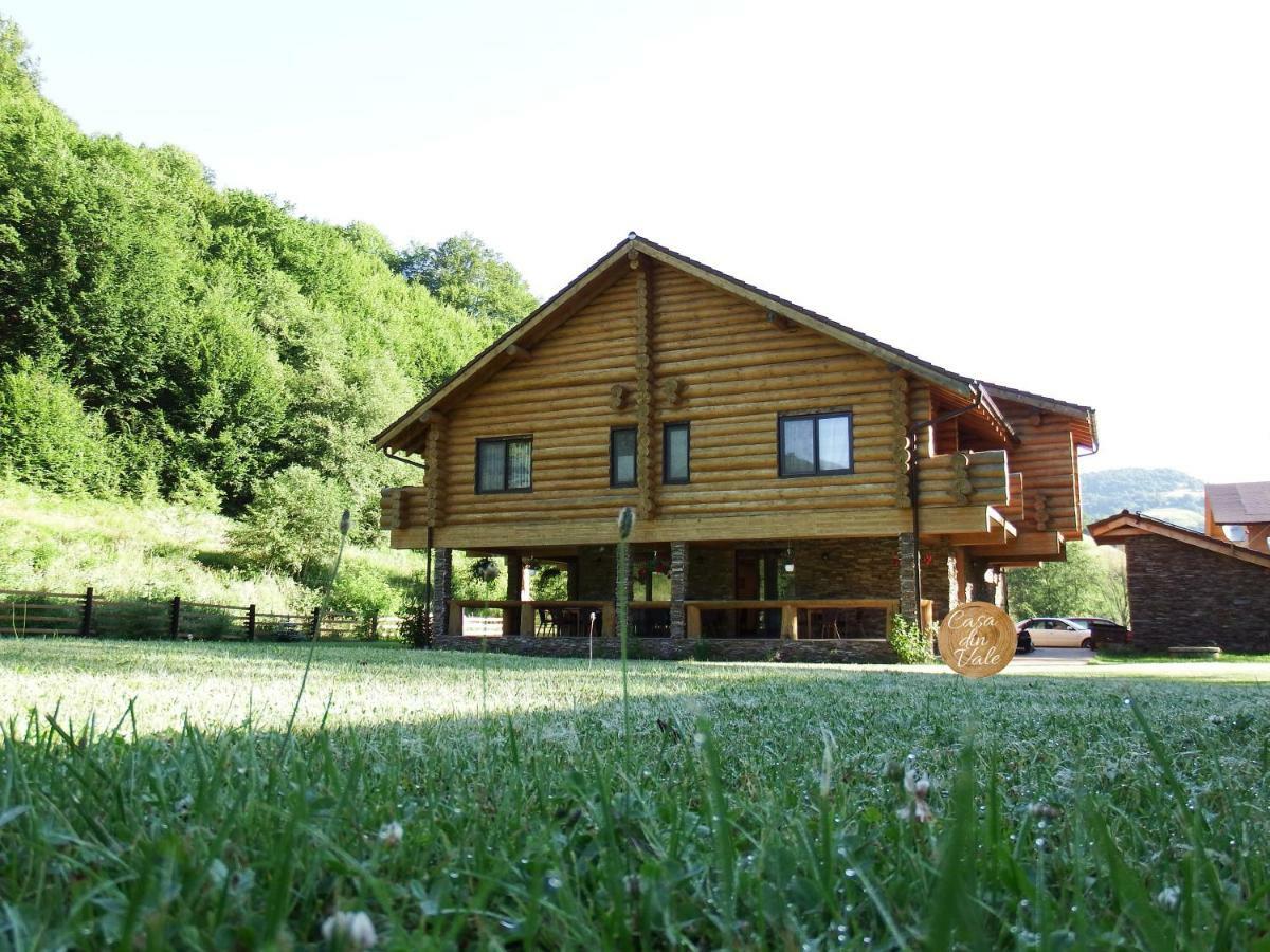 Отель Casa Din Vale Sacuieu Экстерьер фото